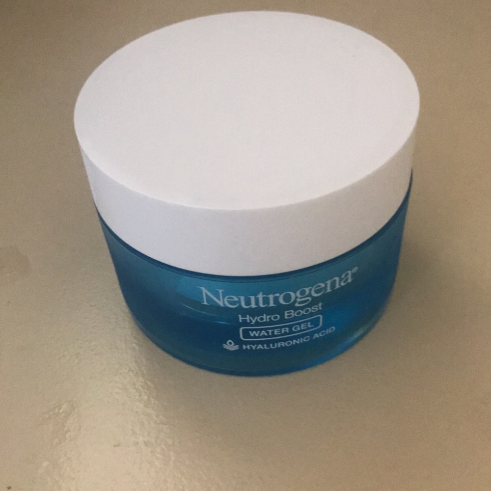 Neutrogena water gel